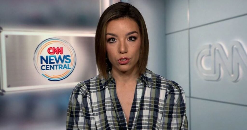 How Tall is Priscilla Alvarez From CNN?